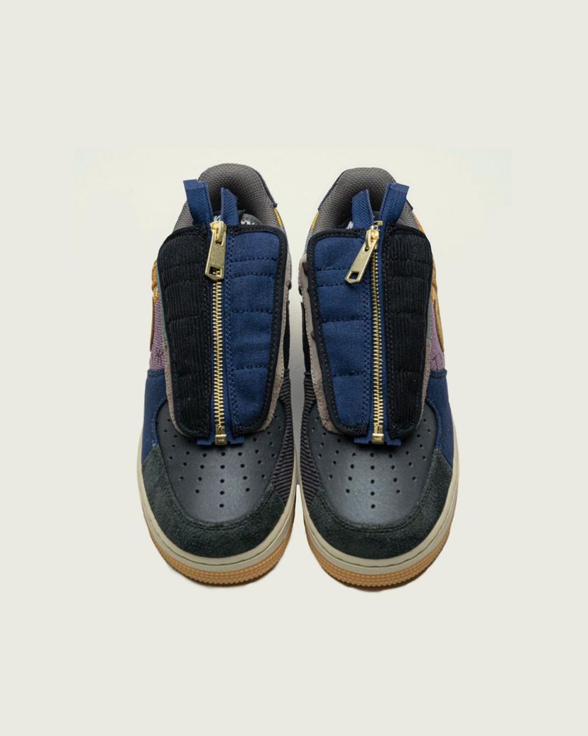 Air Force travis Scott